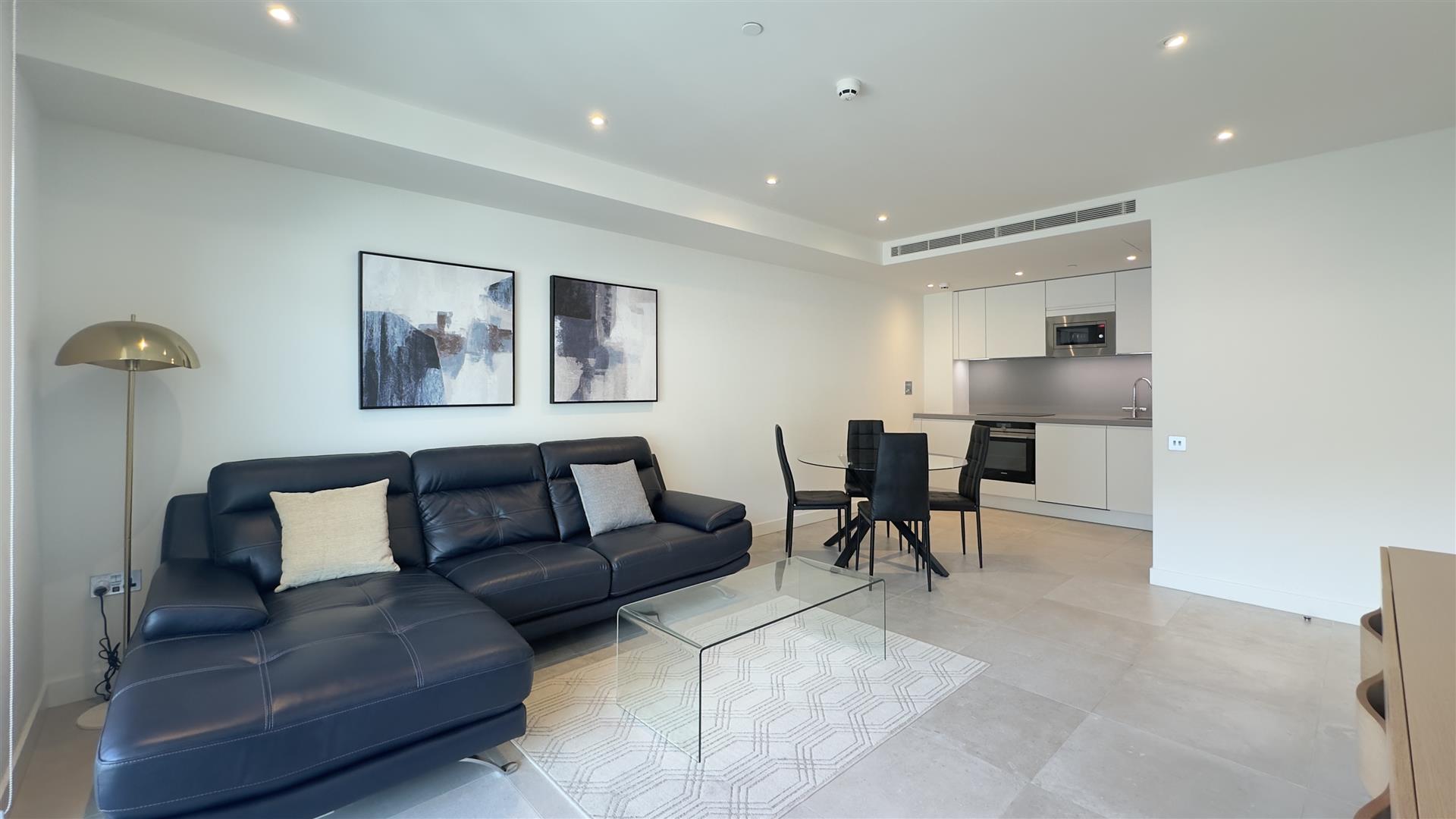 Image of Apartment - 2 Bedrooms - 2 Bathrooms for Rental in EuroCity-Gibraltar, Image 2